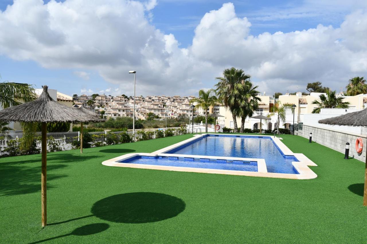 Luxurious Flat & Private Rooftop In Villamartin Orihuela Costa Dehesa de Campoamor  Extérieur photo